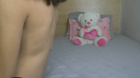 Snapshot of melodi_20 chatting on June 17, 2026, 11:45 am Melodi online show from June 17, 2026, 11:45 am