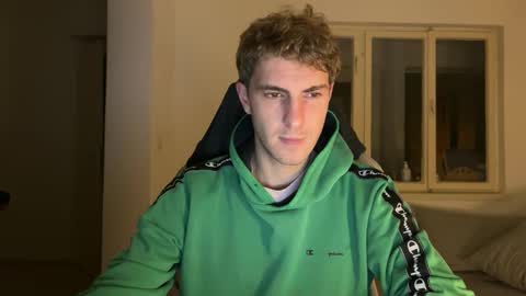 Melodicass online show from December 2, 2025, 8:59 pm