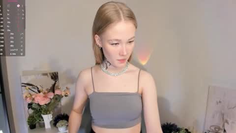 melodievejar online show from February 13, 2026, 4:41 am