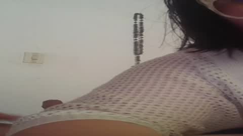 MELODY AND DANTE  online show from April 26, 2026, 8:39 pm