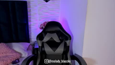 Snapshot of melody_black_ chatting on September 25, 2025, 9:29 pm Melody online show from September 25, 2025, 9:29 pm