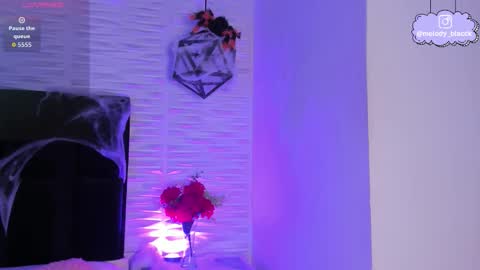 Snapshot of melody_black_ chatting on October 28, 2025, 8:33 pm Melody online show from October 28, 2025, 8:33 pm
