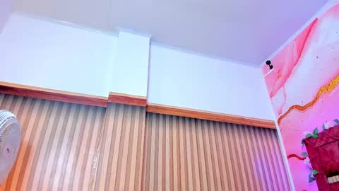 Mixie online show from February 24, 2025, 10:48 am