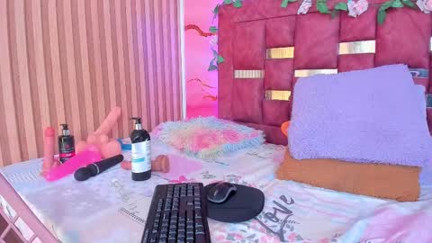 Mixie online show from February 27, 2025, 4:53 pm