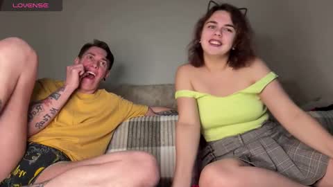 melody_song online show from November 22, 2025, 10:36 am