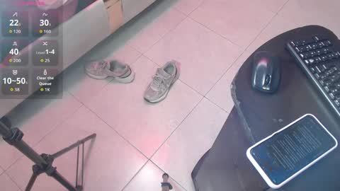     online show from April 21, 2026, 8:23 pm