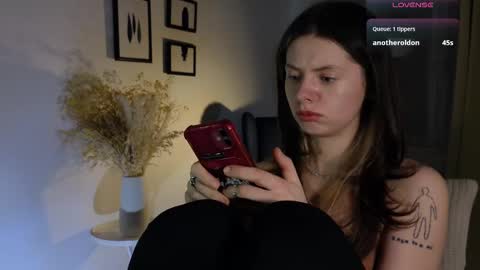 melody  online show from March 7, 2025, 7:05 pm