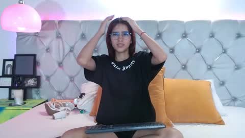 Luisa Castro online show from February 10, 2025, 8:10 pm