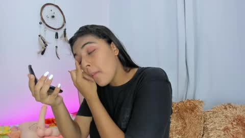 Snapshot of melodymoore_ chatting on May 3, 2026, 11:44 pm Melody online show from May 3, 2026, 11:44 pm