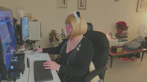 Melody online show from December 19, 2025, 5:09 pm