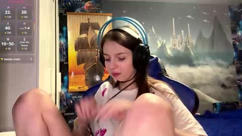 Hi Im Aria 18 years old online show from February 21, 2026, 5:03 pm