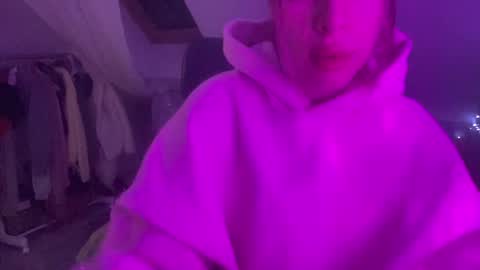 Melodie Sweet online show from February 15, 2026, 7:32 pm