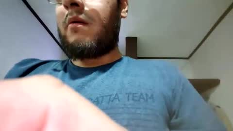 Snapshot of meltingdab chatting on November 25, 2025, 2:33 am meltingdab online show from November 25, 2025, 2:33 am