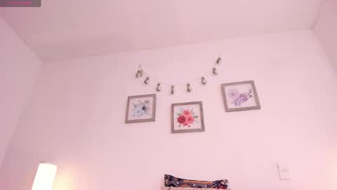    online show from April 20, 2026, 12:41 pm