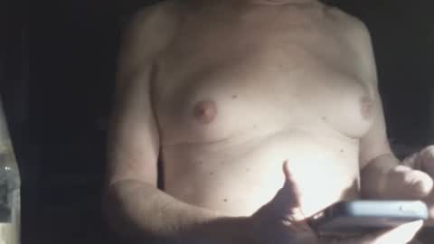 Snapshot of memberjames chatting on December 28, 2024, 3:04 am I am usually high and horny...lol online show from December 28, 2024, 3:04 am