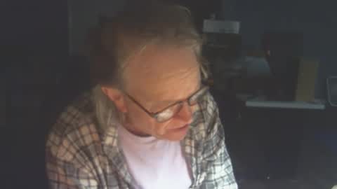 Snapshot of memberjames chatting on March 6, 2025, 4:19 am I am usually high and horny...lol online show from March 6, 2025, 4:19 am