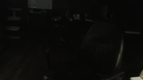 Snapshot of memberjames chatting on February 13, 2026, 2:51 am I am usually high and horny...lol online show from February 13, 2026, 2:51 am