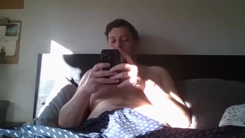 memo20cm online show from February 6, 2025, 9:43 am