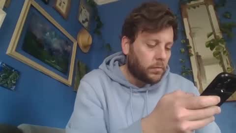 memo20cm online show from February 25, 2025, 11:19 am