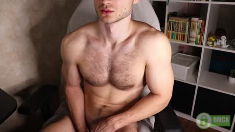 Snapshot of memuro_one chatting on December 23, 2024, 10:53 am Nick online show from December 23, 2024, 10:53 am