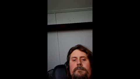 Snapshot of men10_12_1983 chatting on February 24, 2026, 10:30 pm men10_12_1983 online show from February 24, 2026, 10:30 pm