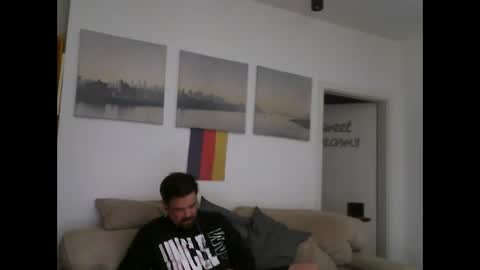 Snapshot of menace2dennis chatting on March 16, 2026, 6:50 am Dennis2Menace online show from March 16, 2026, 6:50 am