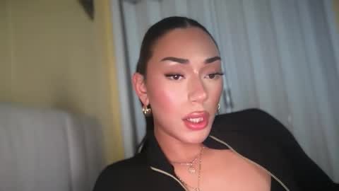 menloveava1 online show from April 12, 2026, 10:04 pm