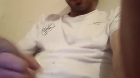 Snapshot of menneedlovingtoo chatting on December 2, 2024, 12:51 pm dill online show from December 2, 2024, 12:51 pm