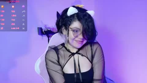 Snapshot of meow_cat4 chatting on June 26, 2026, 4:55 pm Cata online show from June 26, 2026, 4:55 pm