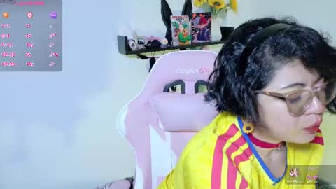 Snapshot of meow_cat4 chatting on July 3, 2026, 6:36 pm Cata online show from July 3, 2026, 6:36 pm