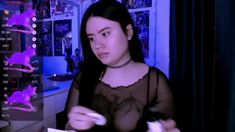Snapshot of meow_marie chatting on June 8, 2026, 8:42 pm meow marie online show from June 8, 2026, 8:42 pm