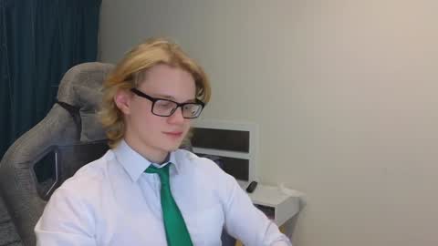 Mickey online show from January 30, 2025, 5:28 pm