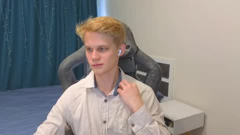 Mickey online show from October 30, 2025, 10:38 am