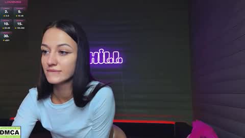  NIKKY  STIVE     Every day from 1000  to 200  EST time. online show from September 19, 2025, 6:37 am