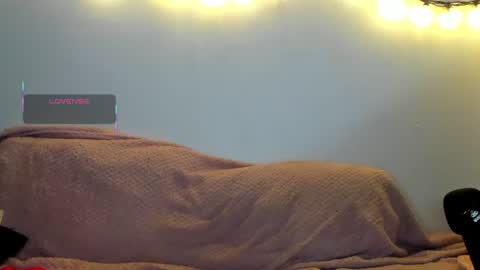 Snapshot of meowmelf chatting on July 16, 2026, 9:10 pm meowmelf online show from July 16, 2026, 9:10 pm
