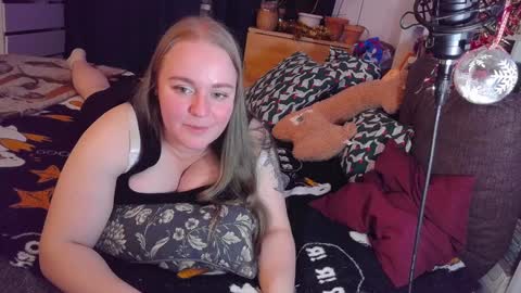 Mary  online show from January 30, 2025, 11:24 pm