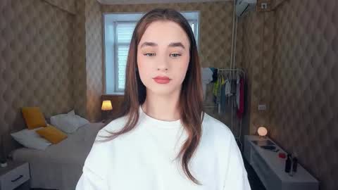 Julie online show from October 15, 2025, 9:09 am