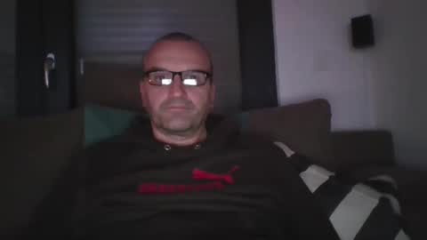 Pat online show from December 24, 2024, 9:33 pm