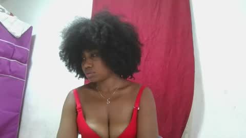 meraldaaaa online show from October 2, 2025, 6:15 pm