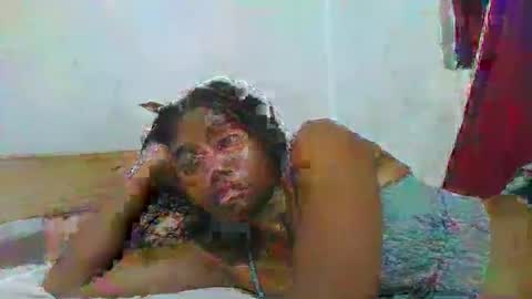 meraldaaaa online show from October 29, 2025, 5:58 pm