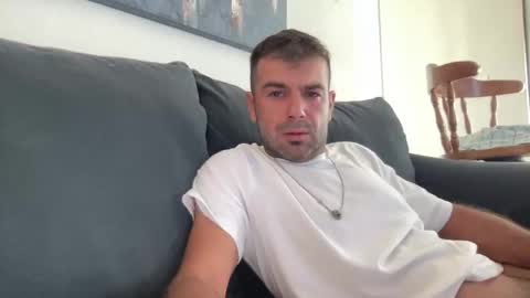Snapshot of mercedes190d chatting on May 7, 2026, 12:43 pm Mercedes190d online show from May 7, 2026, 12:43 pm