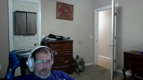 mercer1977 online show from September 24, 2025, 1:25 pm