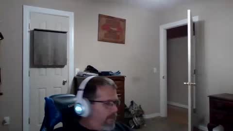 mercer1977 online show from October 3, 2025, 10:34 am