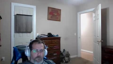 mercer1977 online show from October 12, 2025, 1:26 am