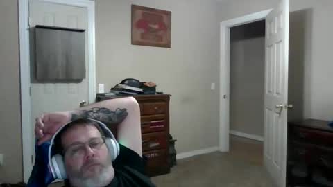 Snapshot of mercer1977 chatting on May 11, 2026, 4:37 pm mercer1977 online show from May 11, 2026, 4:37 pm
