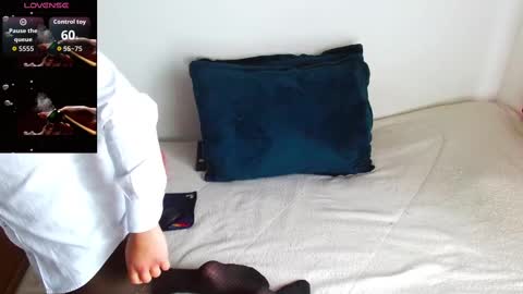 Mercury  independet model online show from October 17, 2025, 11:24 am