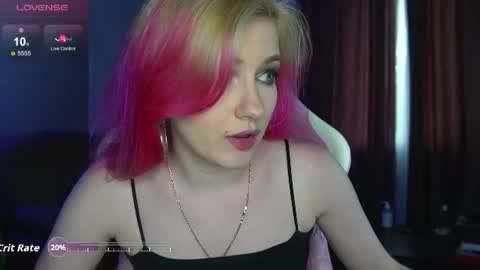 Snapshot of mercy_noirveil chatting on July 4, 2026, 4:13 pm Mercy online show from July 4, 2026, 4:13 pm