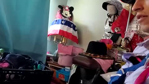 gurlnips online show from January 11, 2025, 11:35 pm