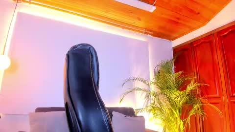 MERI online show from November 15, 2025, 6:15 pm