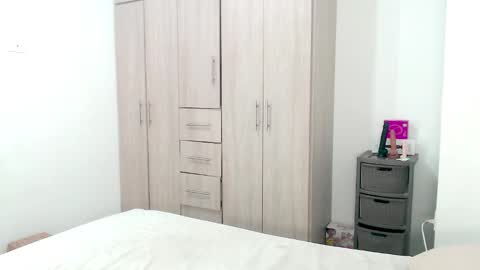 MeridandWither online show from September 25, 2025, 11:36 am